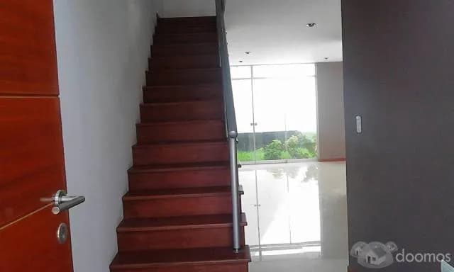 VENDO CASA DE ESTRENO - LOS SAUCES / CERCA A UNIV. SIPAN — foto 4