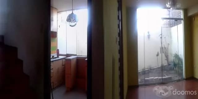 CASA EN YANAHUARA A DOS CUADRAS DE LA PLAZA DE YANAHUARA — foto 1