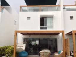 VENDO CASA DE PLAYA EN CONDOMINIO ASIA DEL SOL, A CINCO MINUTOS DEL BOULEVARD DE ASIA, KM. 108 SARAPAMPA.