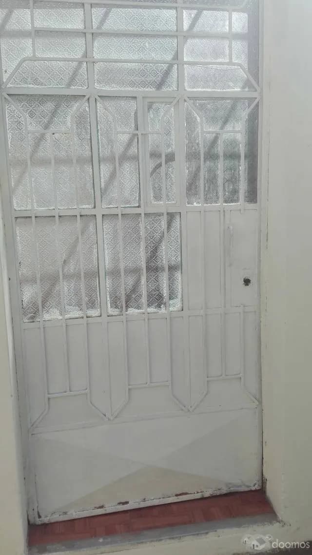 ALQUILER DE CASA PASAJE MÁNCORA 321 – BARRIO PARTICULAR — foto 1