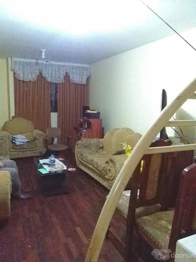 VENTA DE CASA - 2 PISO - URB. SAN ANDRES V ETAPA. — foto 1