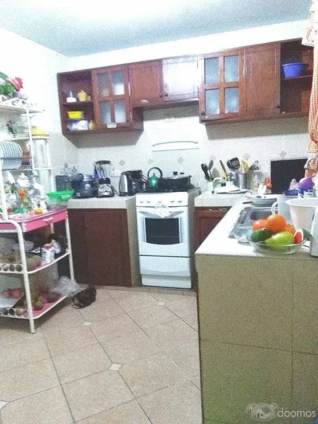 VENTA DE CASA - 2 PISO - URB. SAN ANDRES V ETAPA. — foto 2