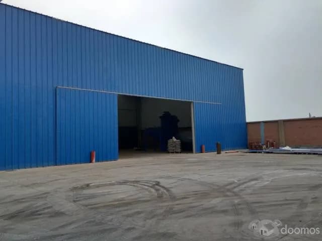 ALQUILER DE ALAMACÈN TECHADO 1600 M2 — foto 1