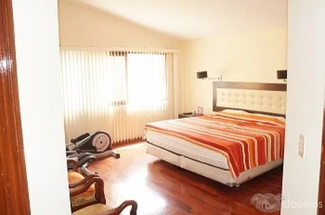 VENDO HERMOSA CASA EN SAN BORJA — foto 8