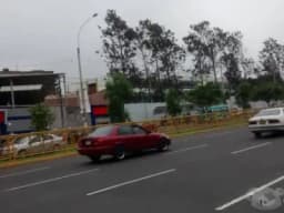 VENDO CASA EN CONDOMINIO 3 PISOS URB. SANTA CATALINA