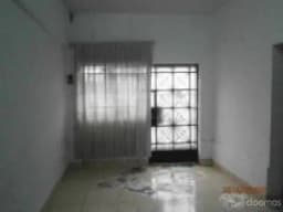 Vendo amplia casa de 2 pisos de 120 m2, en Jr. Nicolas de Piérola – COMAS
