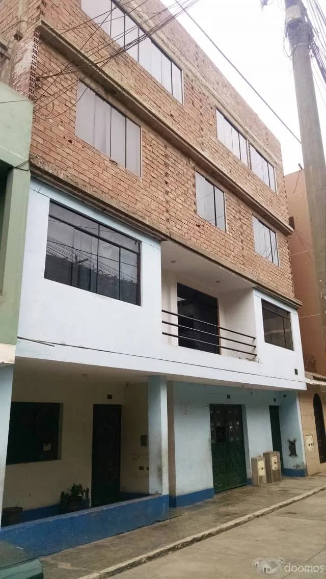 Casa de 4 pisos en venta - SJL — foto 2
