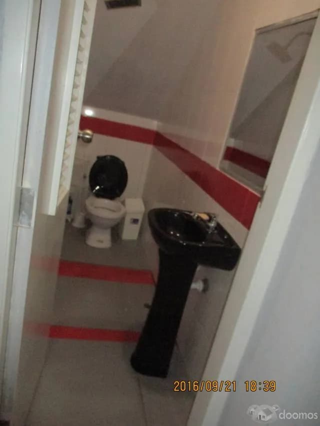 casa moderna con piscina,cochera y BBQ — foto 5