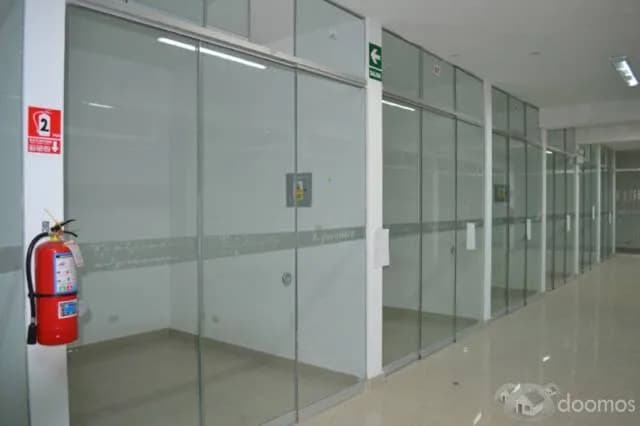 Venta Local Comercial estreno en Jesús María — foto 1