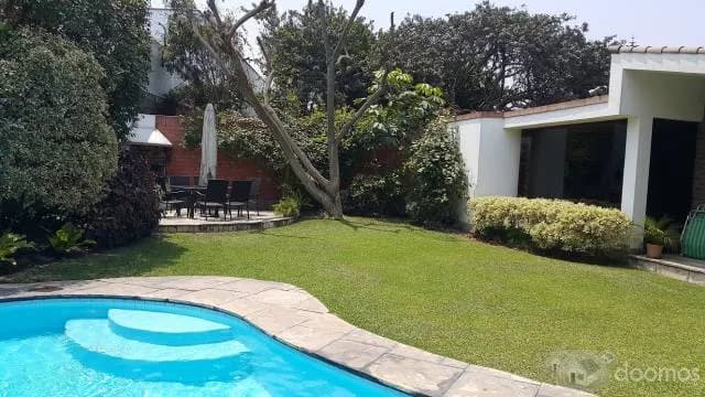JARDIN, TERRAZA, BBQ, PISCINA, RINCONADA ALTA — foto 1