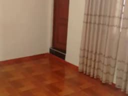 HABITACIONES PRIMER PISO URB. SANTA INES