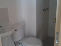Alquilo habitación en departamento (condominio)