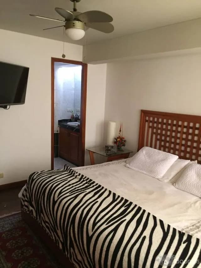 VENTA DUPLEX NUEVO EN PLENO CORAZON DE SAN BORJA — foto 3
