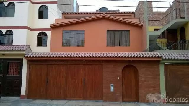 casa en prolongacion Benavides — foto 1