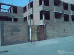 ¡¡ SAN JUAN DE LURIGANCHO, VENTA DE GRAN INMUEBLE 3 PISOS,, MANGOMARCA¡¡ EXCELENTE ZONA Y BUEN CLIMA LOTE 1 Y 2
