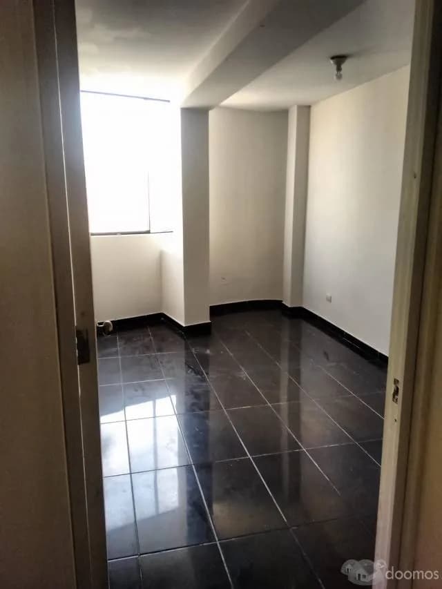 LINDO DEPARTAMENTO VENDO CHORRILLOS!!! — foto 1