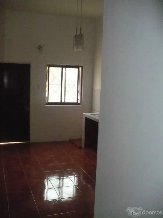 Alquilo Habitacion Independiente a Profesional Solo — foto 5
