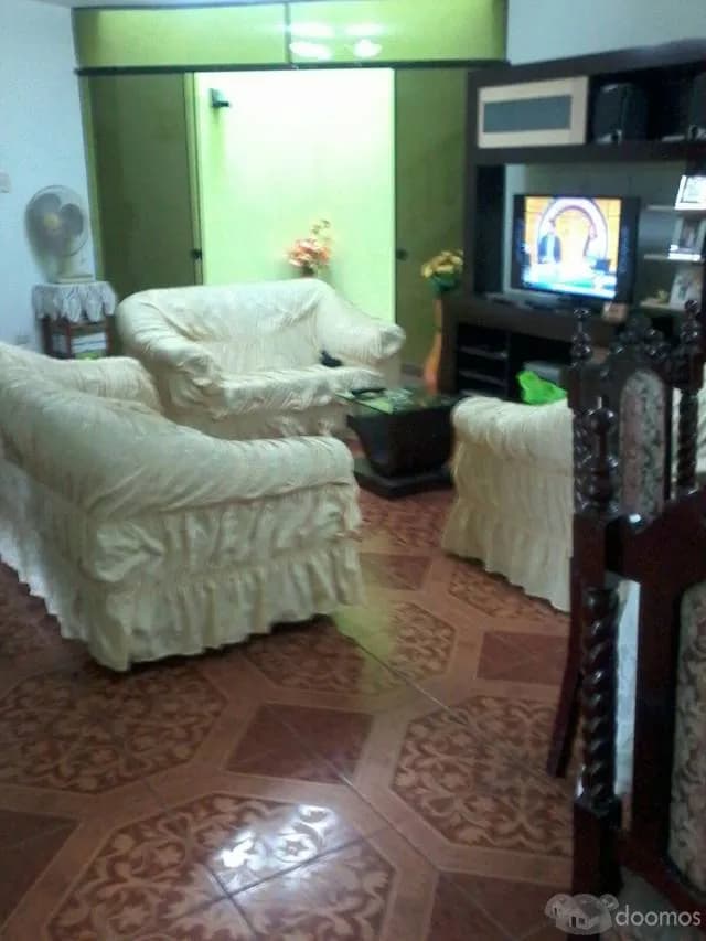 OCASION: VENDO CASA MODERNA — foto 2