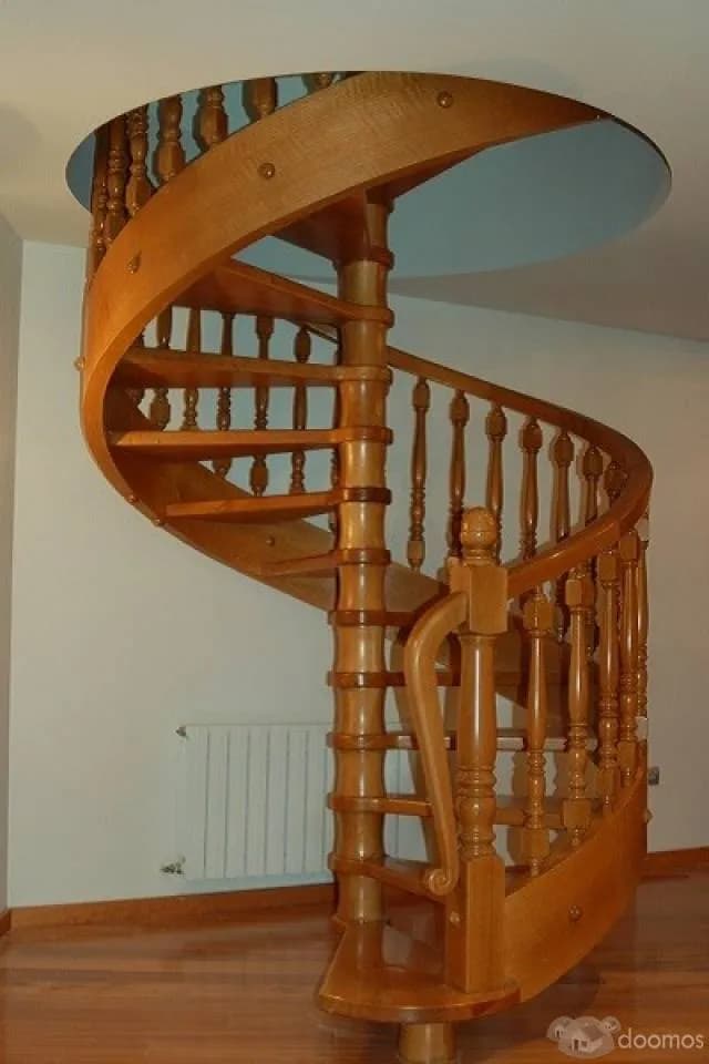 Escaleras de Caracol en madera - ahora en Lima — foto 3