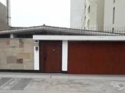CASA EN VENTA URB. SAN BORJA SUR II ETAPA