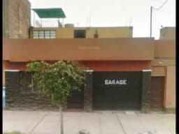 Vendo Casa A Precio De Terreno En Avenida Principal Del Rimac