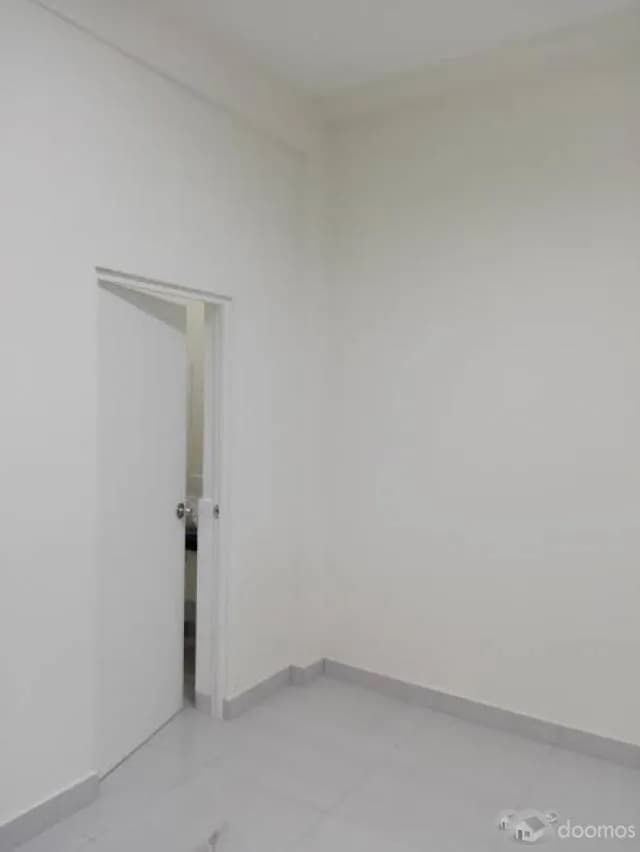 ALQUILO OFICINA DE ESTRENO EN CENTRO DE LIMA — foto 5