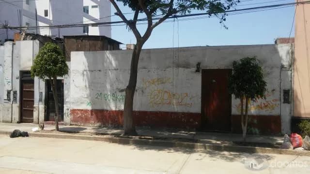 SE VENDE PROPIEDAD A VALOR DE TERRENO - BREÑA — foto 1