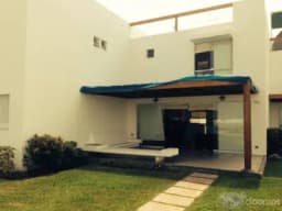 se vende casa de playa -totalmente amoblado !!!