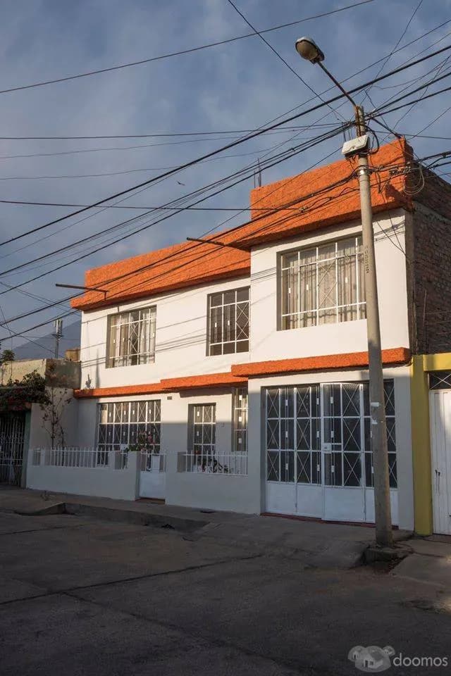 VENTA DE INMUEBLE-VIVIENDA-EMPRESA Y TALLER — foto 1