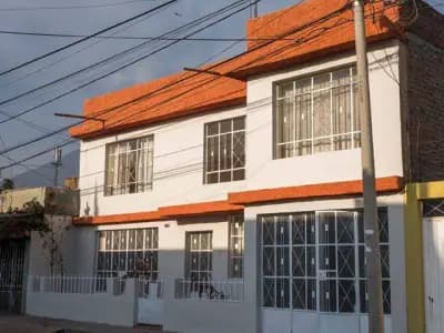 VENTA DE INMUEBLE-VIVIENDA-EMPRESA Y TALLER