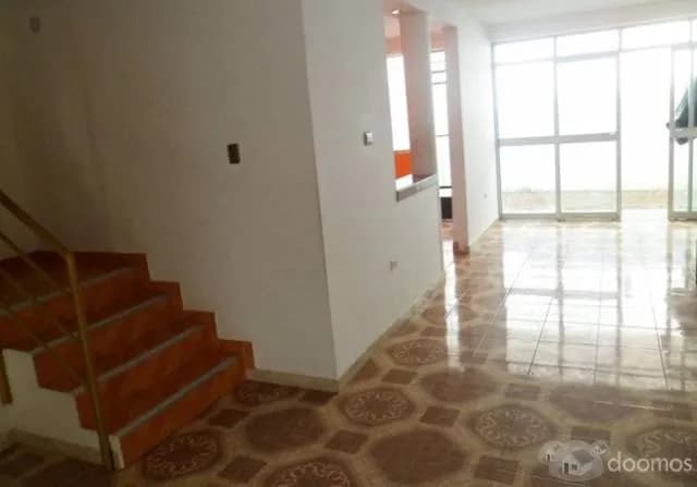 VENTA CASA DE 03 PISO POR VIAJE !!!!!!!!!!!!!!!! — foto 2