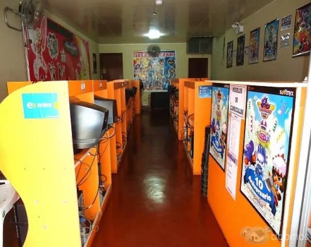VENDO O TRASPASO CABINAS DE INTERNET Y LOCUTORIO — foto 4