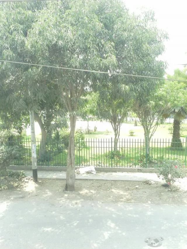 SE VENDE CASA COMERCIAL DE 4 PISOS — foto 2