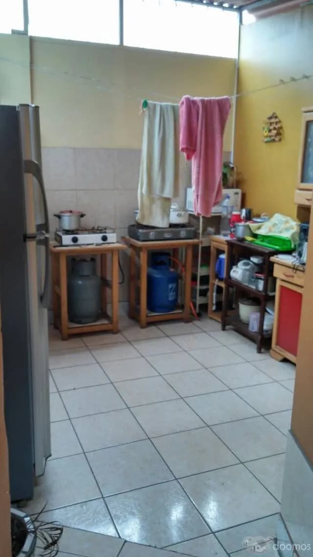 ALQUILER HABITACION AMOBLADA SOLO PARA DAMAS EN LINCE — foto 2