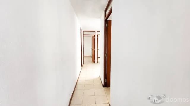 Frente a Parque Cuzco, Venta de Departamento 03 Habitaciones — foto 4