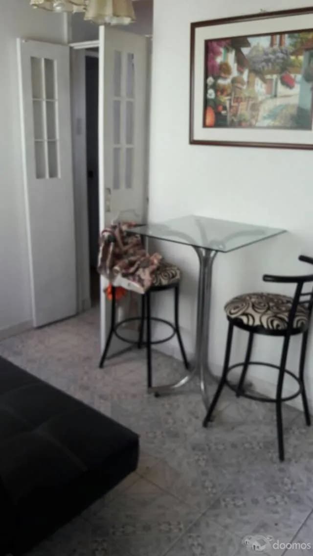 Alquilo minidepartamento amoblado un dormitorio — foto 3