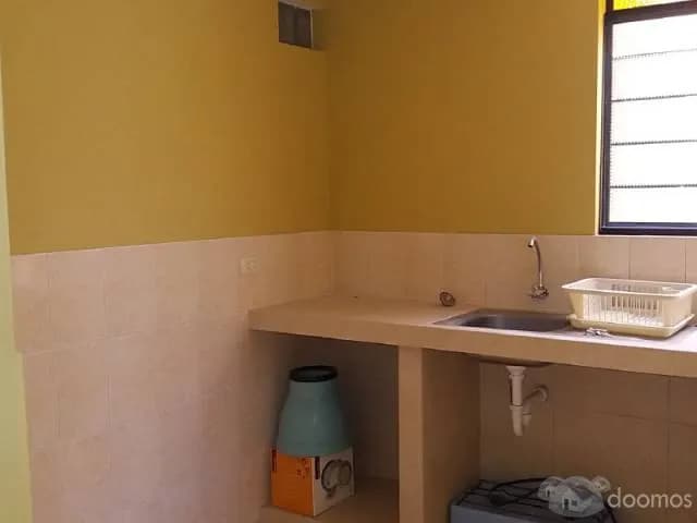 VENDO CASA DE 180 M2. URB. LAS VEGAS - COMAS — foto 4