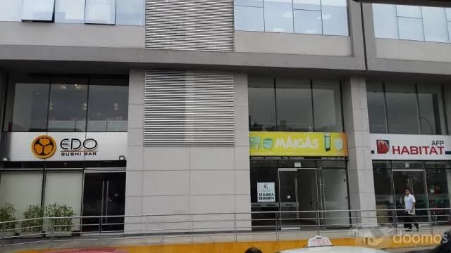 PUERTA A CALLE. CC. EL TRIGAL, 2 NIVELES, EXCELENTE UBICACIÓN. — foto 6