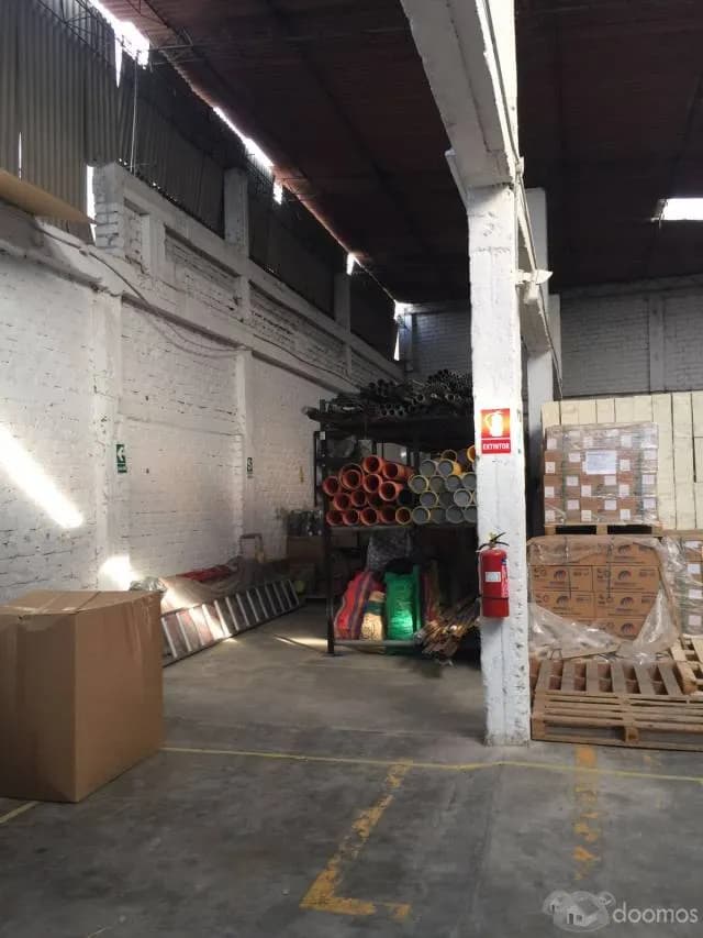 alquiler de almacén chorrillos — foto 3