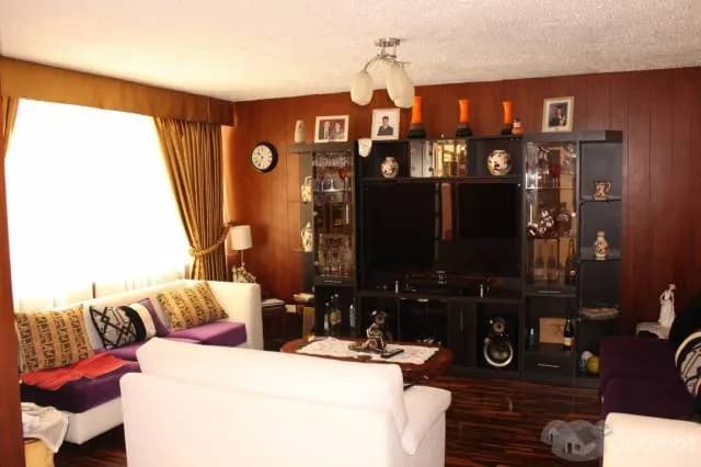 VENDO CASA EN MIRAFLORES — foto 2