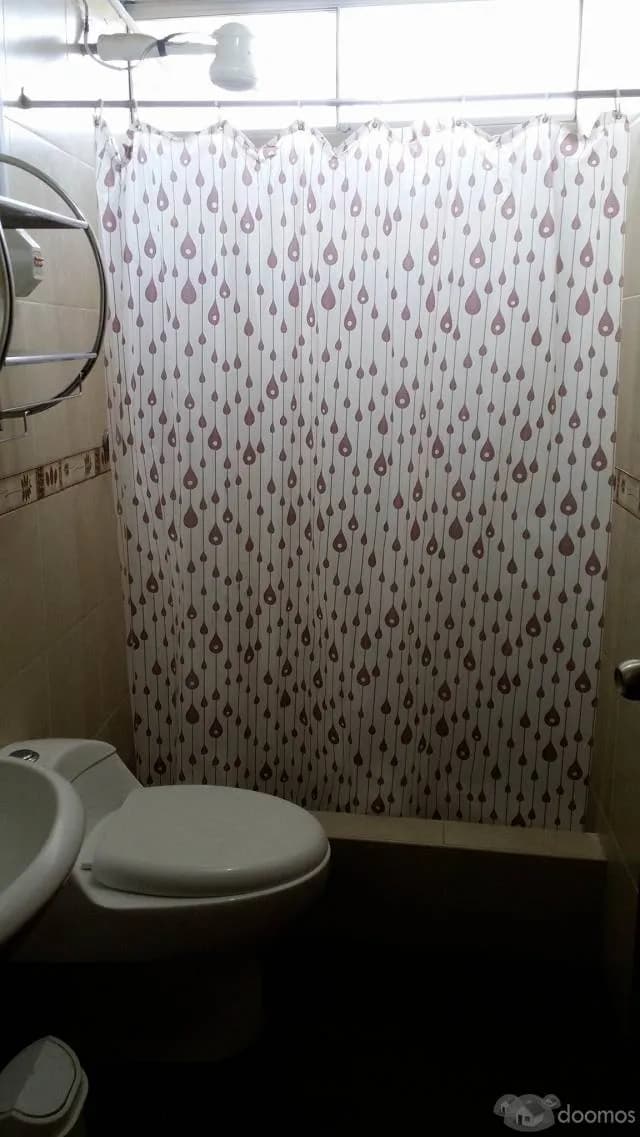 Alquier habitacion amoblada e independiente en Miraflores — foto 1