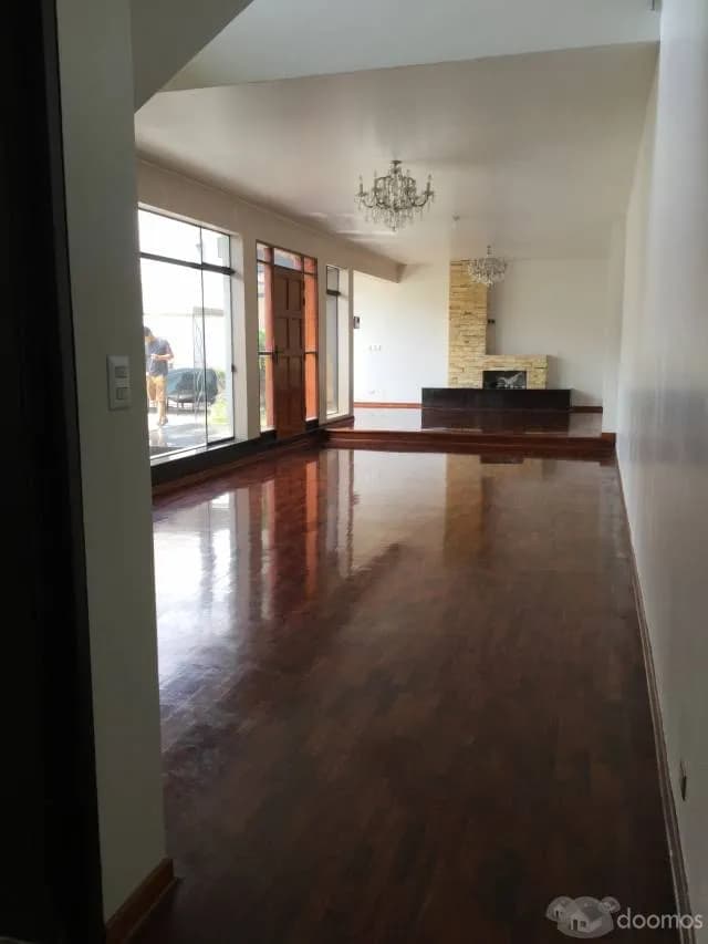 Venta Casa La Planicie — foto 2