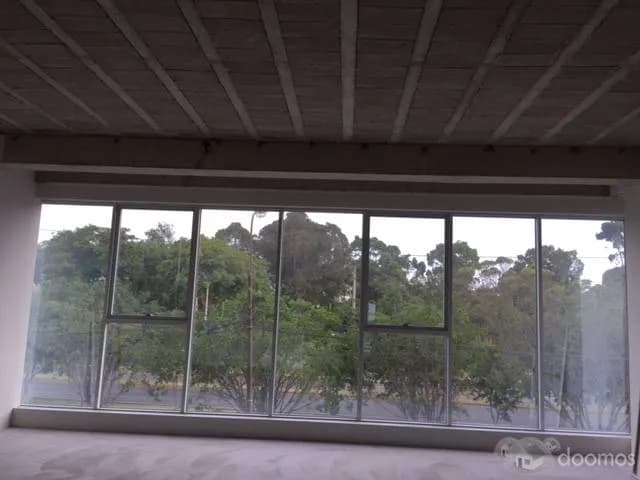 Oficina de estreno — foto 1