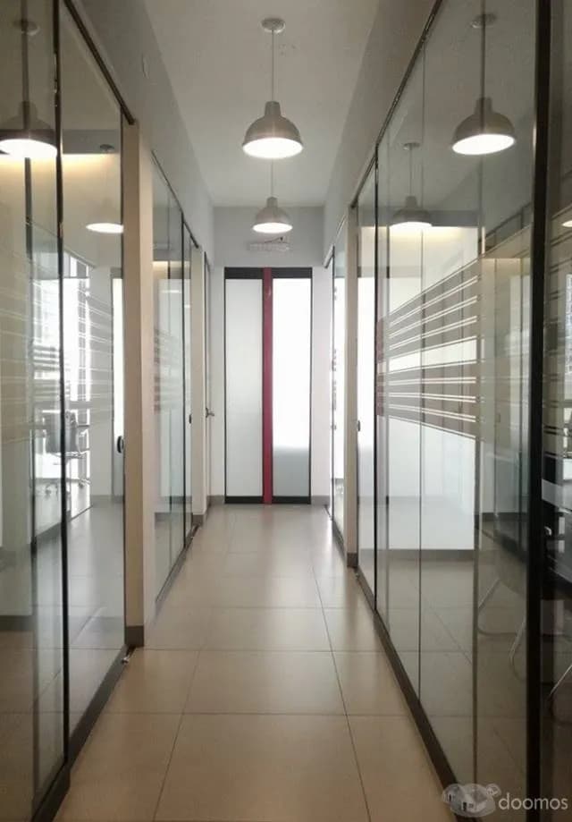 Moderna Oficina Amoblada + Servicios Incluidos — foto 2