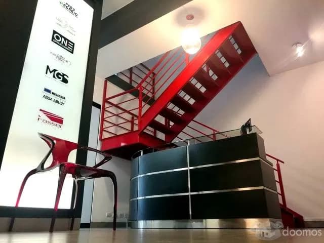 Moderna Oficina Amoblada + Servicios Incluidos — foto 3