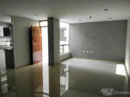 Hermosa CASA INTERIOR en Condominio en Venta de 03 Pisos en Urb. Soliluz