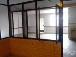 GRAN ESPACIO PARA VIVIEND, COMERCIO, TALLER ES TIPO LOFT ..ZONA RESIDENCIAL..