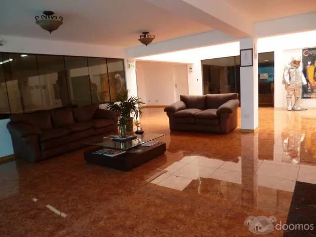 VENDO LOCAL EN CHUCUITO — foto 4