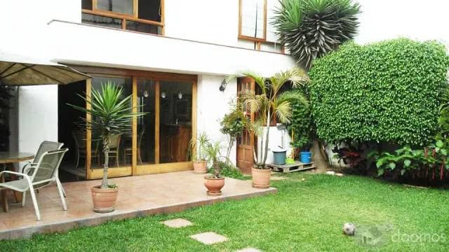 VENDO CASA EN LA AURORA — foto 1