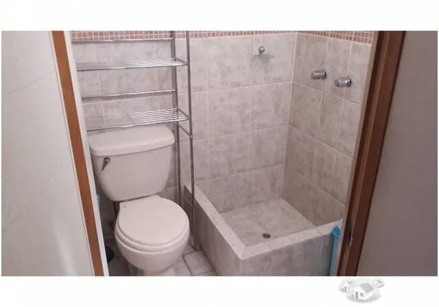 Venta Dpto. Surquillo - Piscina — foto 2